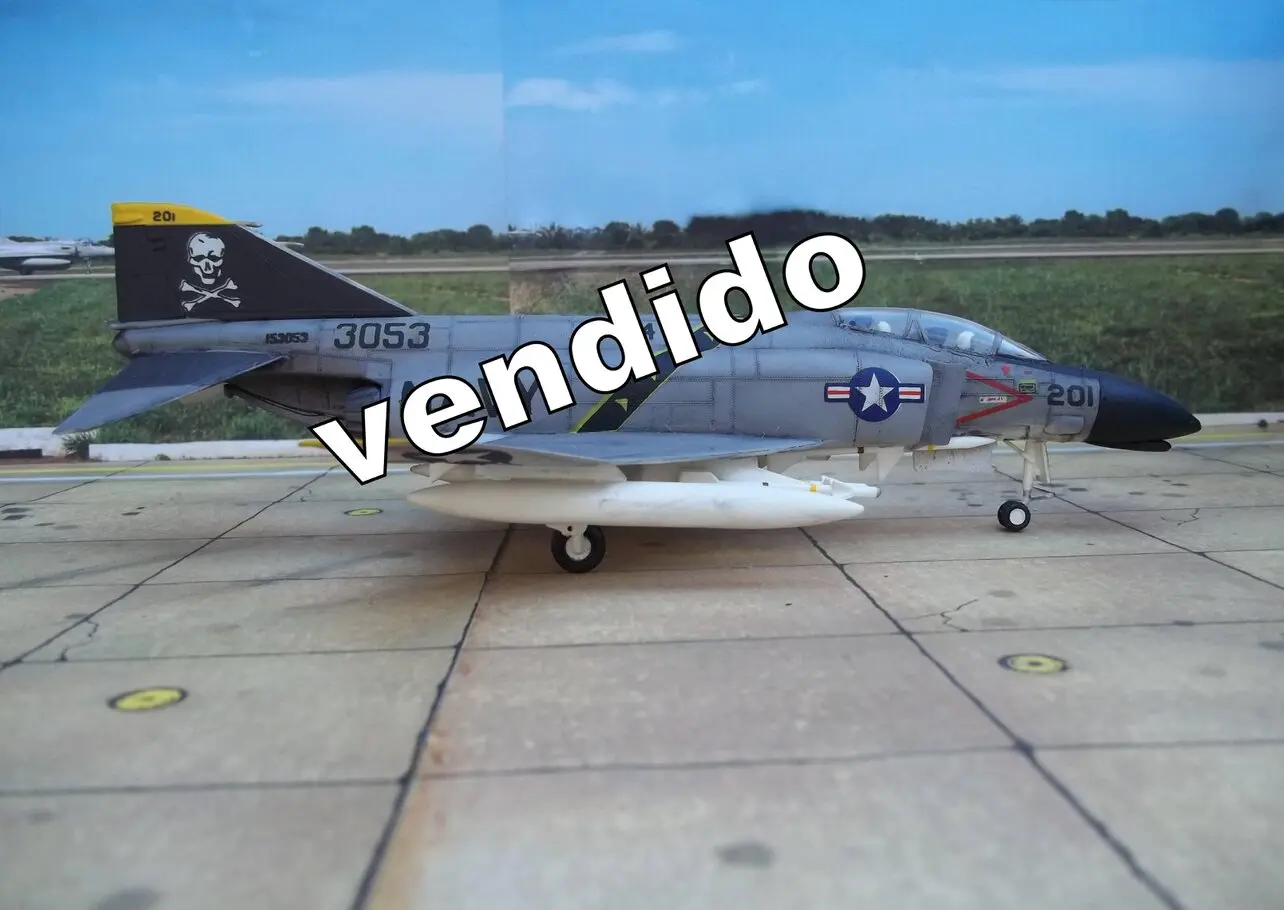 F4 B PHANTOM II  maquetas-armadas.com  F4 B PHANTOM II  maquetas-armadas.com