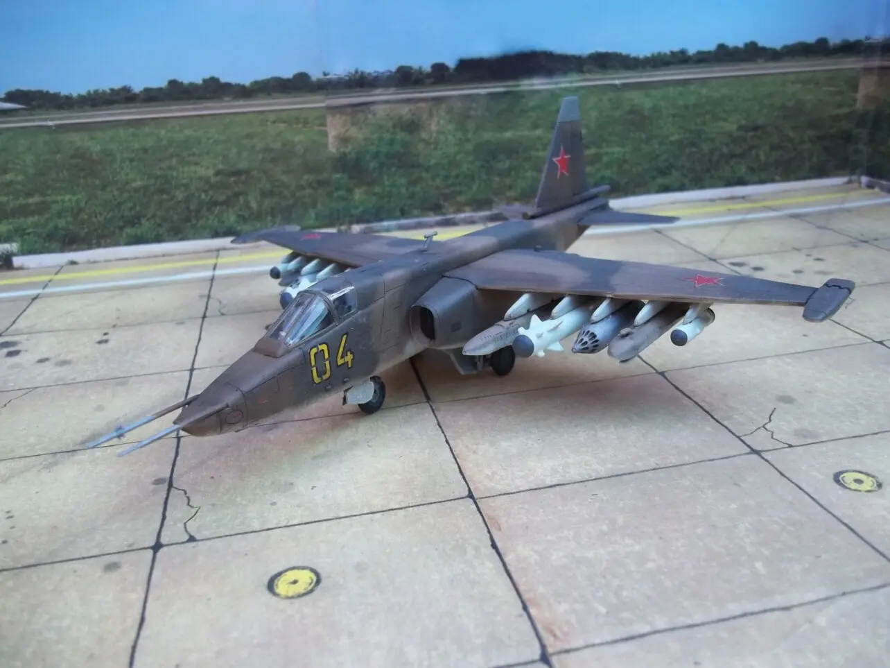 SUKHOI SU 25  maquetas-armadas.com  SSUKHOI SU 25  maquetas-armadas.com