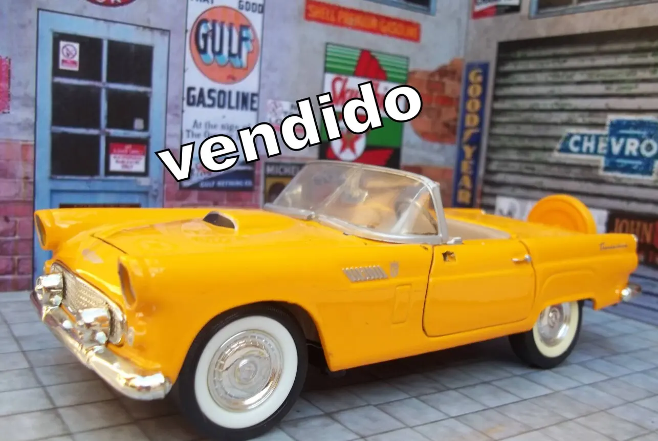 Ford Thunderbird 1956 maquetas-armadas.com